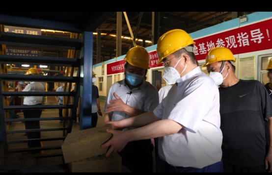 探索環(huán)?？萍歼吔? 金亞潤以創(chuàng)新贏未來