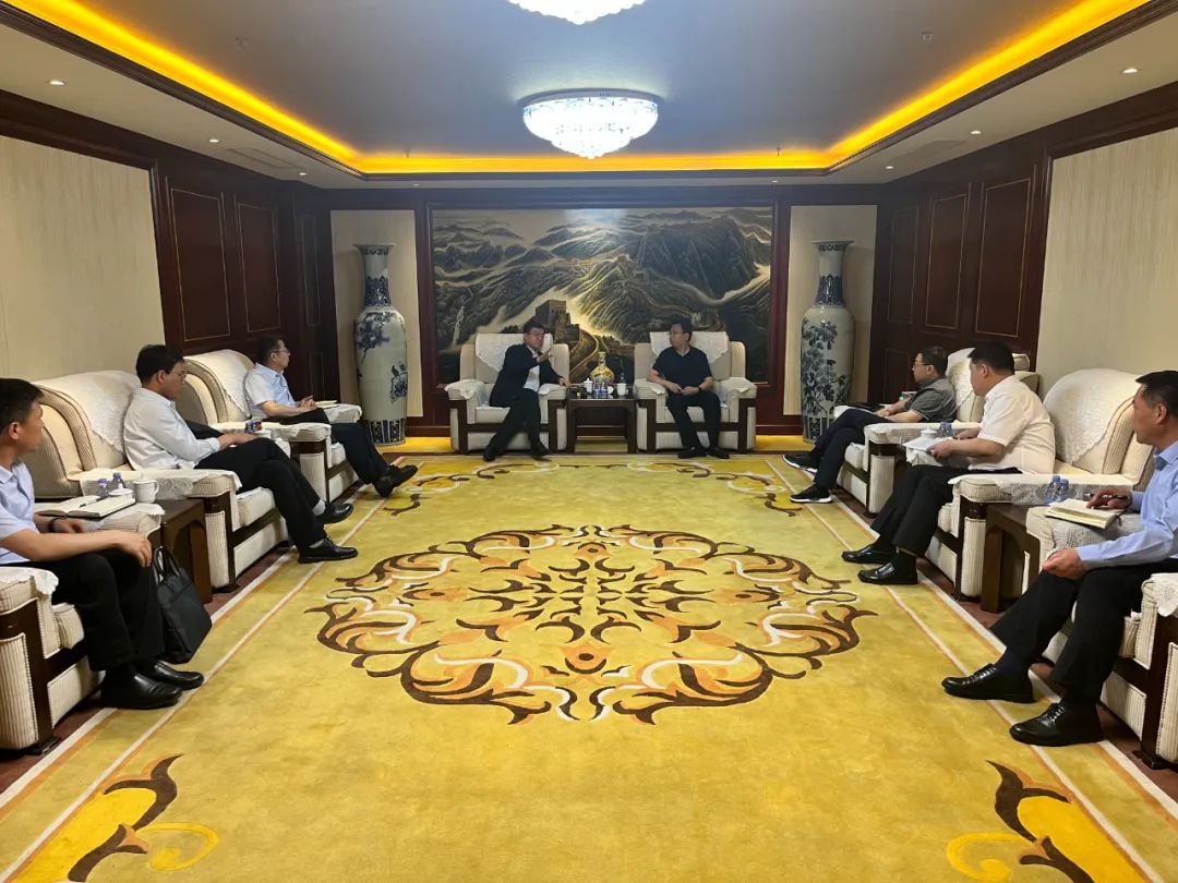 1690783109604393.jpg 6404.jpg